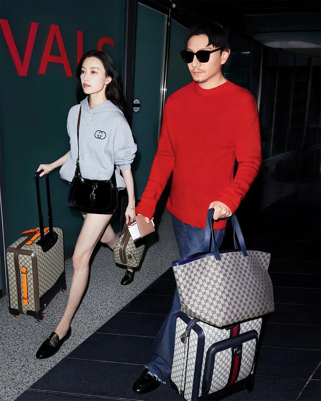 倪妮与张震演绎古驰全新GUCCI VALIGERIA形象大片— Amazedaily 倪妮与张震演绎古驰全新GUCCI VALIGERIA形象大片— Amazedaily